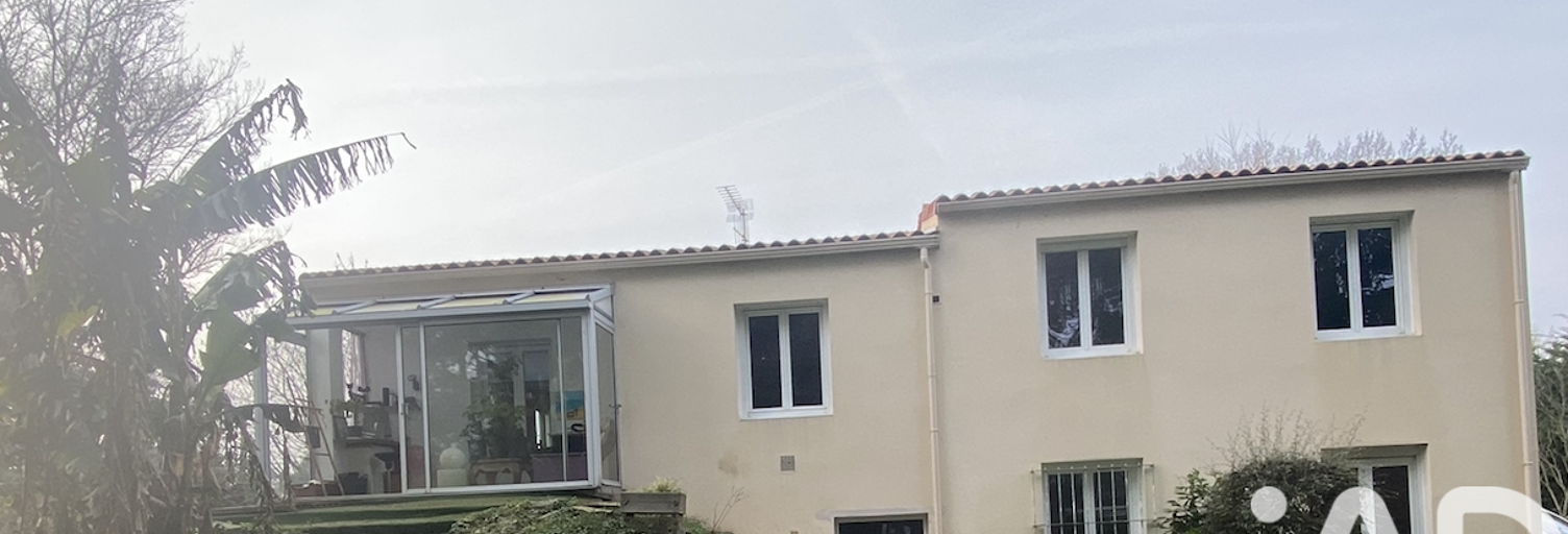 Maison 5 Pièces 119 m² à vendre à Basse-Goulaine (44115)