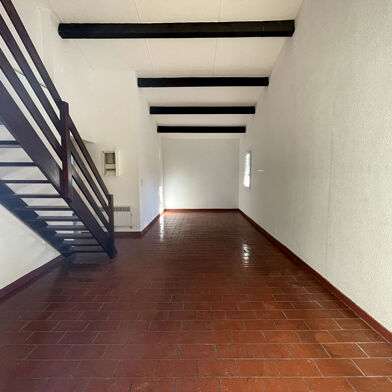 Appartement 2 pièces 1045 €