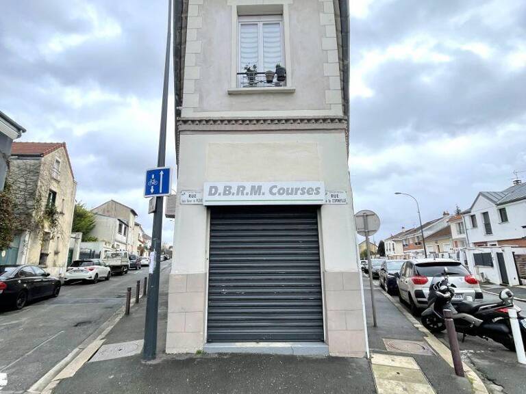 Vente Boutique/Local commercial 49 m&sup2; — photo 1