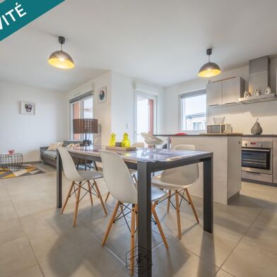 Appartement 3 pièces 220000 €