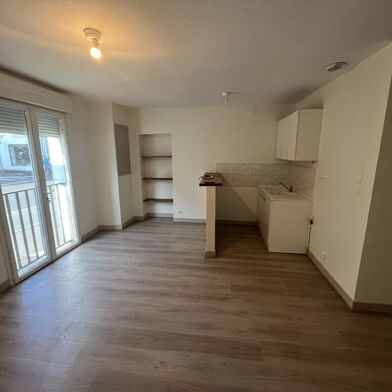 Immeuble  234300 €