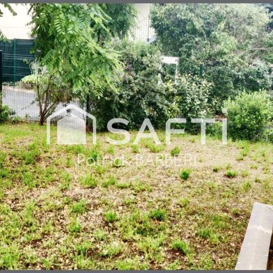 Appartement 6 pièces 242000 €