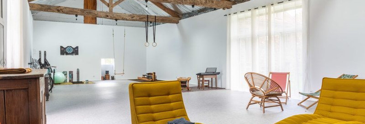 Maison 7 Pièces 263 m² à vendre à Sarlande (24270)