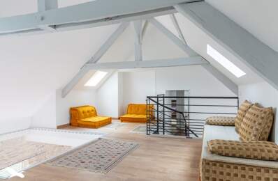 Maison en pierre de 7 pièces principales — photo du bien