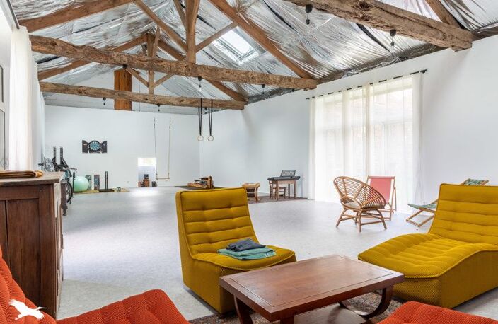 Maison en pierre de 7 pièces principales — photo 2