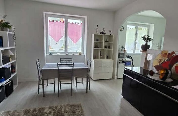 Maison de ville de 4 pièces principales — photo 2