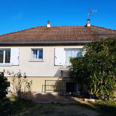 Maison 4 pièces 140400 €