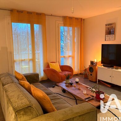 Appartement 3 pièces 995 €