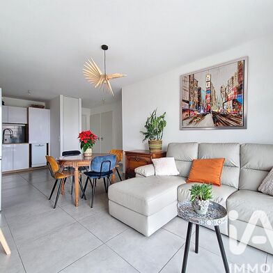 Appartement 2 pièces 240000 €