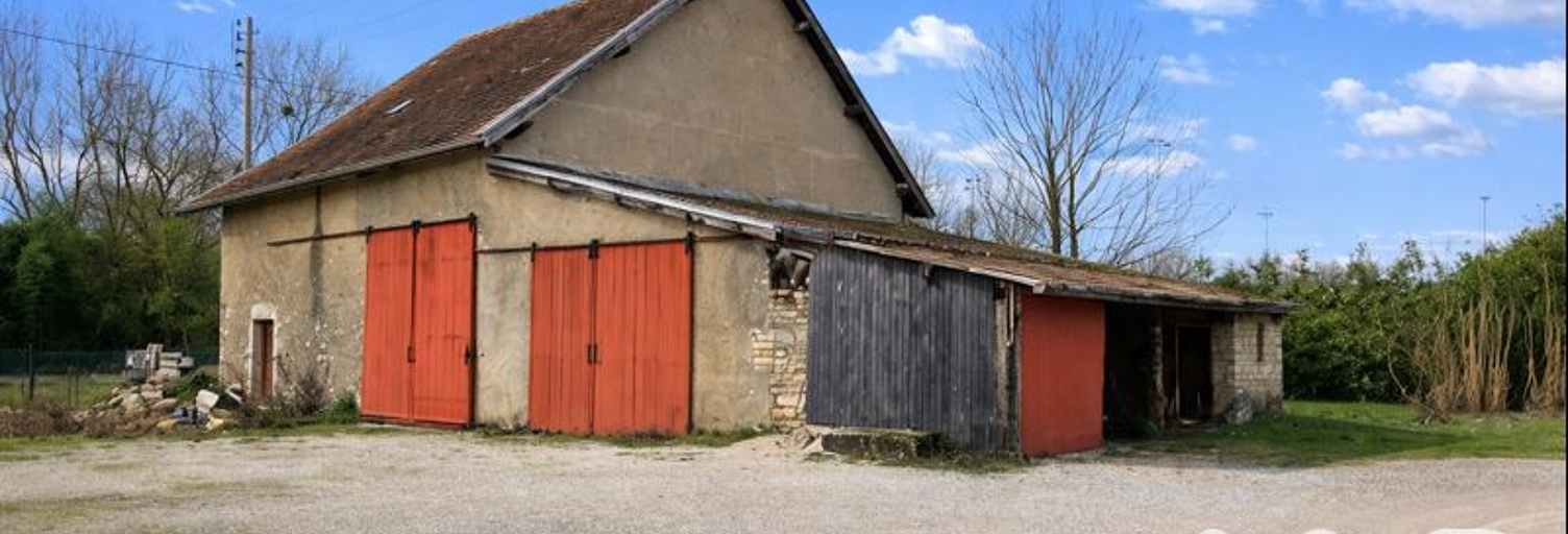 Maison 1 Pièce 300 m² à vendre à Dole (39100)