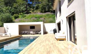 Maison 5 Pièces 200 m² à vendre à Hyères (83400)