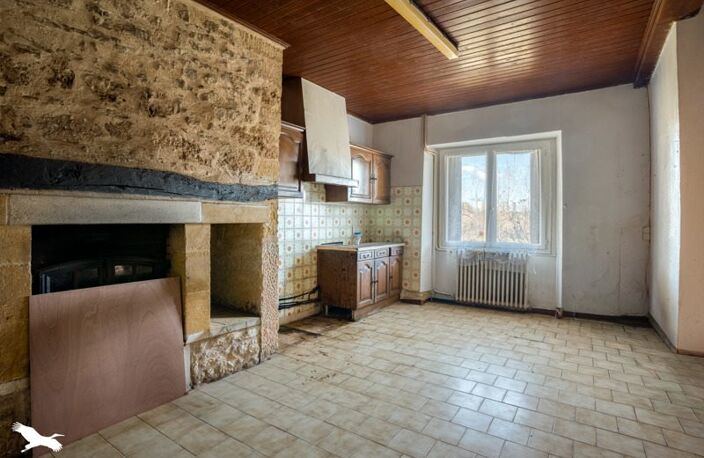 Maison en pierre de 8 pièces principales — photo 4
