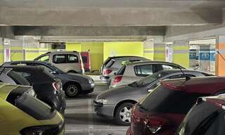 Garage   m² à vendre à Bordeaux (33800)