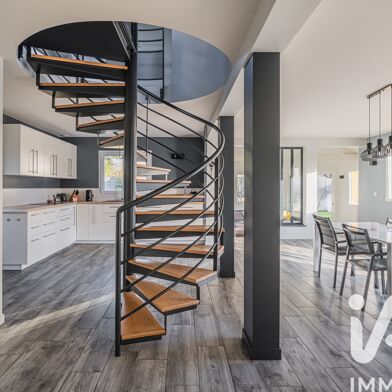 Maison 7 pièces 500000 €