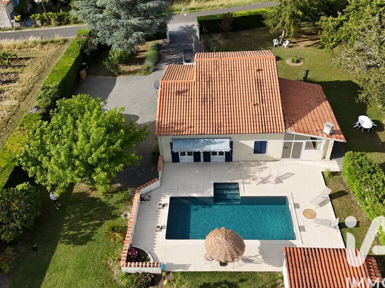 Vente Maison traditionnelle 4 pièces — photo 1