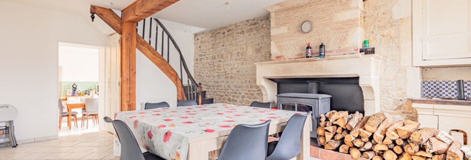 Maison 5 Pièces 119 m² à vendre à Saint-Coutant-le-Grand (17430)