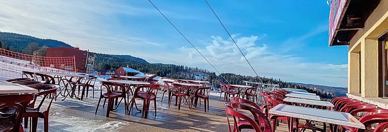 Commerce  138 m² à vendre à Prémanon (39220)