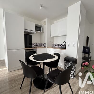 Appartement 2 pièces 1050 €