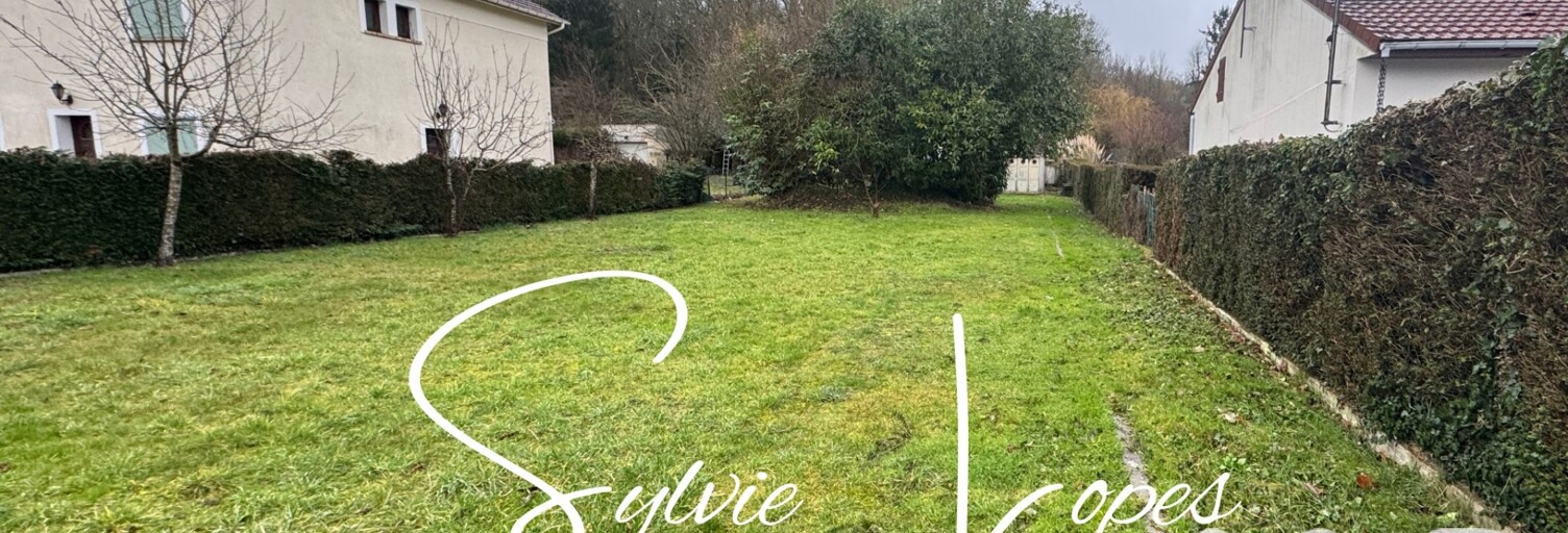 Terrain  726 m² à vendre à Condé-Sainte-Libiaire (77450)