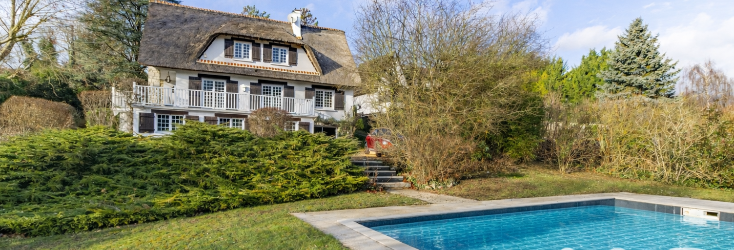 Maison 10 Pièces 250 m² à vendre à Maule (78580)