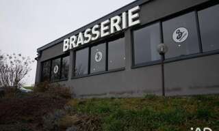 Commerce  1000 m² à vendre à Villy-le-Pelloux (74350)