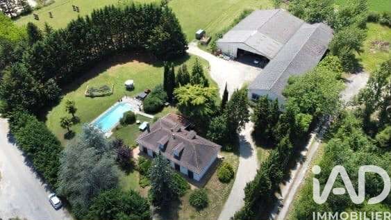 Nerac - 315m² - 7p. - 4ch.