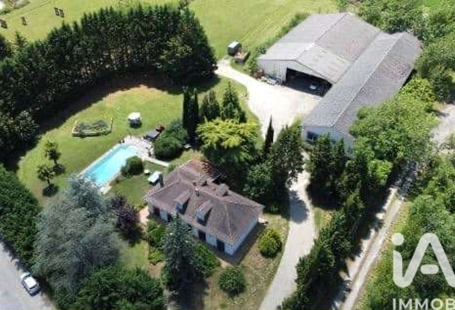 Vente Domaine 7 pièces — photo 1