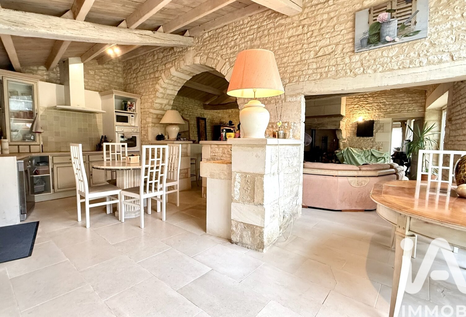 Vente Maison/villa 8 pièces — photo 1