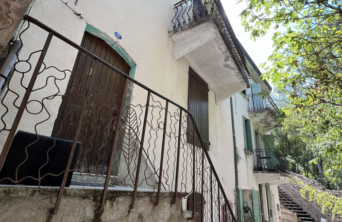 Maison double au coeur de Sauve — photo 2