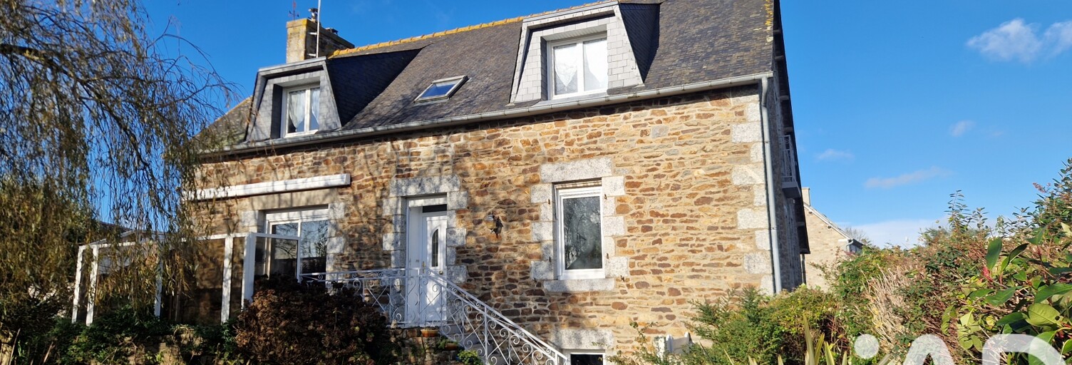 Maison 6 Pièces 146 m² à vendre à Plouguenast-Langast (22150)