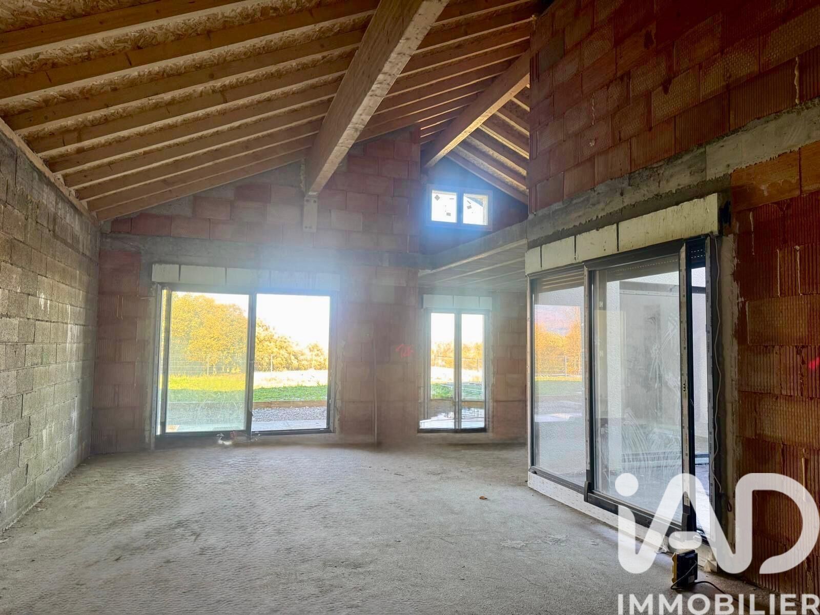 Vente Maison/villa 5 pièces - Photo 3