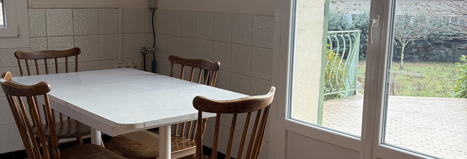 Maison 7 Pièces 102 m² à vendre à Lablachère (07230)