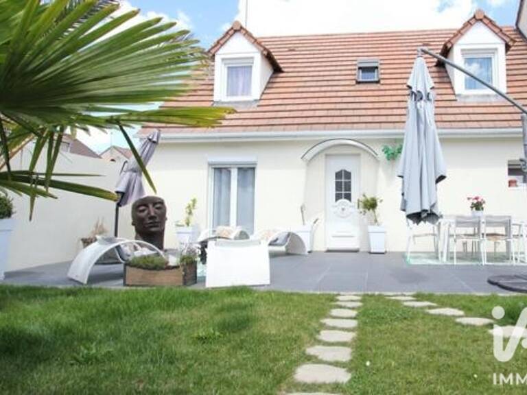 Vente Maison traditionnelle 5 pièces — photo 1