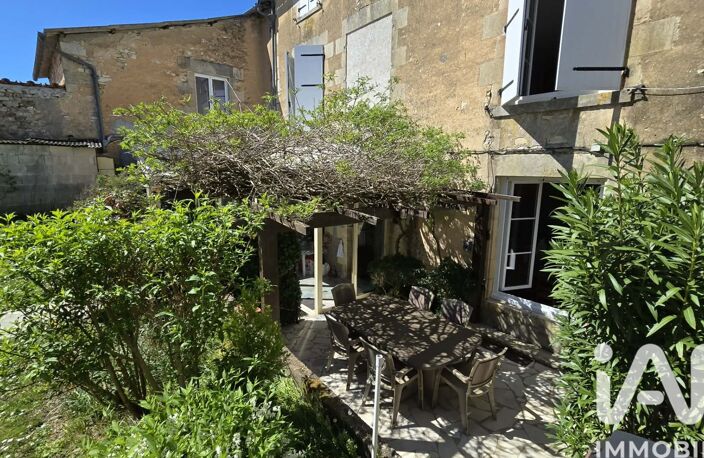 Vente Maison de ville 8 pièces — photo 2