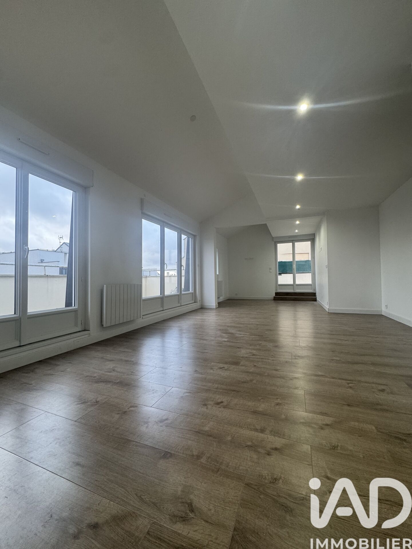 Vente Appartement 5 pièces - Photo 2