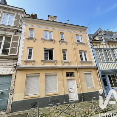 Immeuble  373000 €