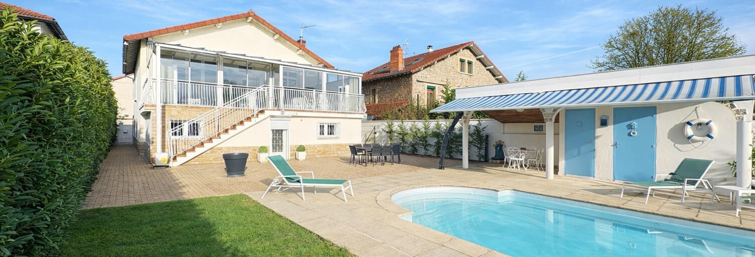 Maison 7 Pièces 249 m² à vendre à Roanne (42300)