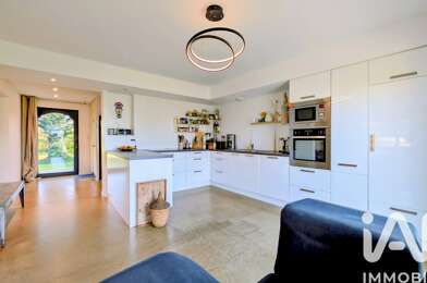 Maison 8 pièces 384800 €