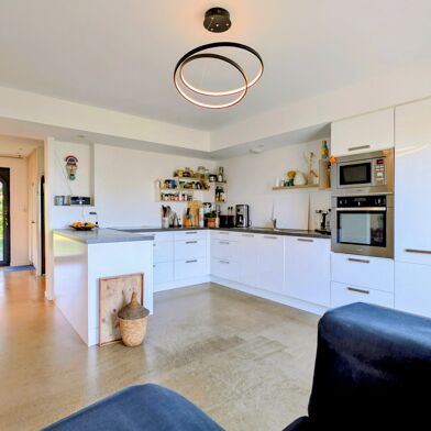 Maison 8 pièces 384800 €