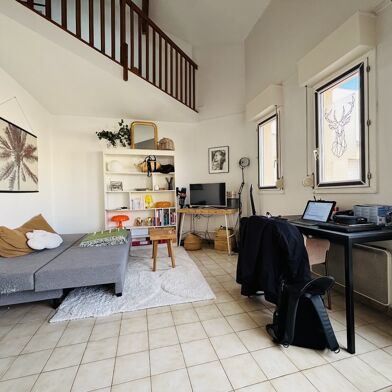 Appartement 1 pièces 700 €