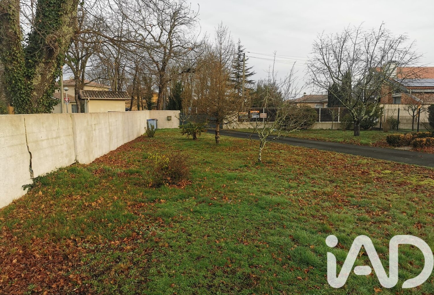 Vente Terrain à bâtir 600 m&sup2; — photo 1