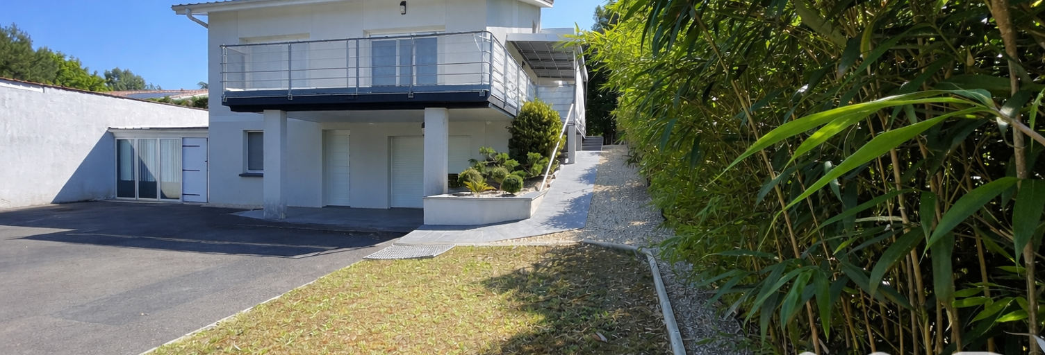 Maison 7 Pièces 212 m² à vendre à Belin-Béliet (33830)