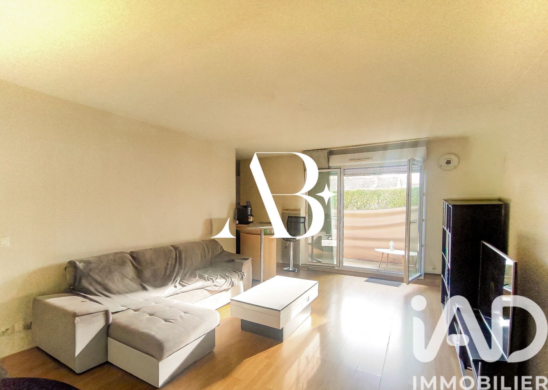 Vente Appartement 3 pièces - Photo 2