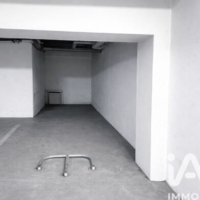 Garage  29500 €
