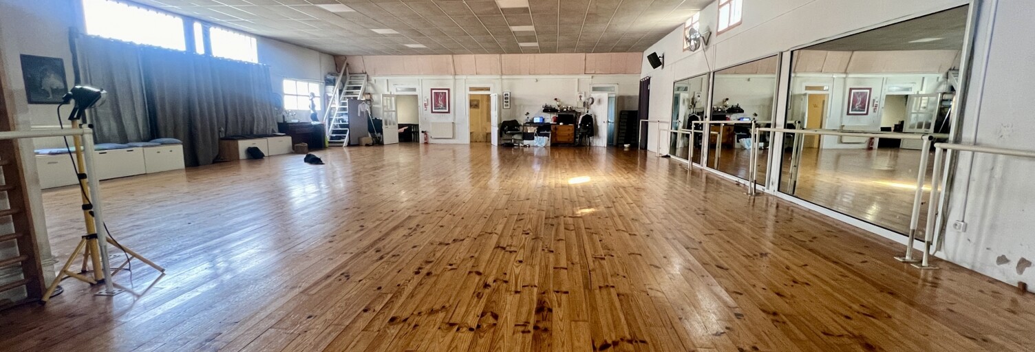 Immeuble  380 m² à vendre à Agen (47000)