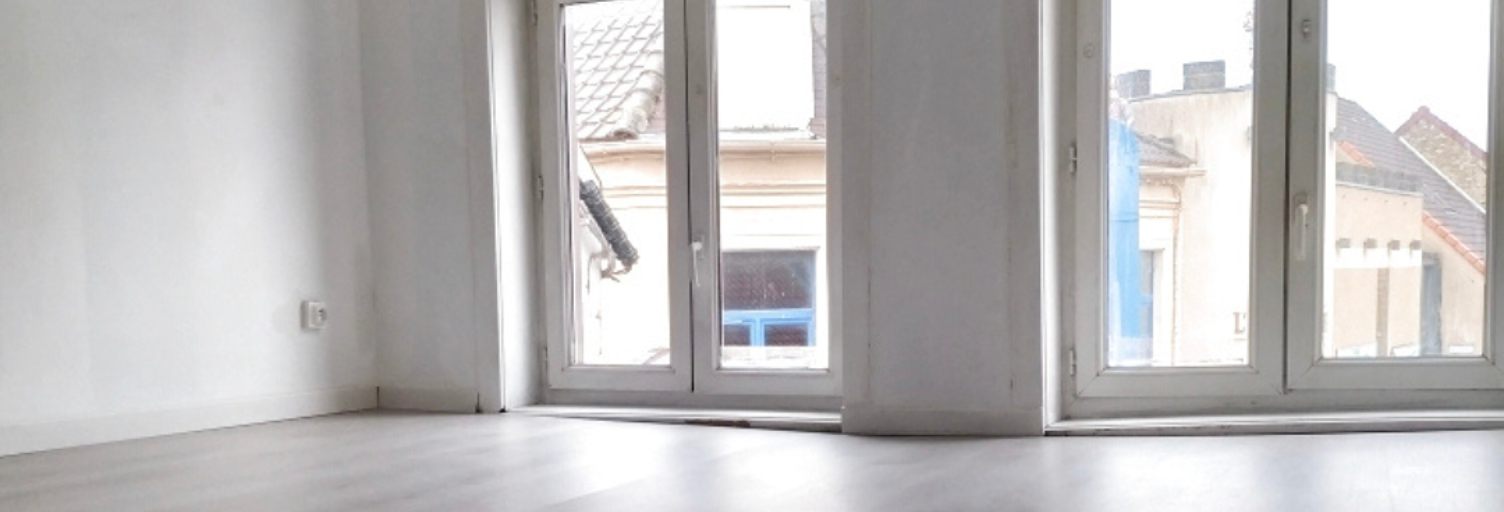 Commerce  75 m² à vendre à Guînes (62340)