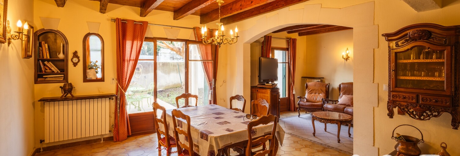 Maison 6 Pièces 108 m² à vendre à Arles (13200)