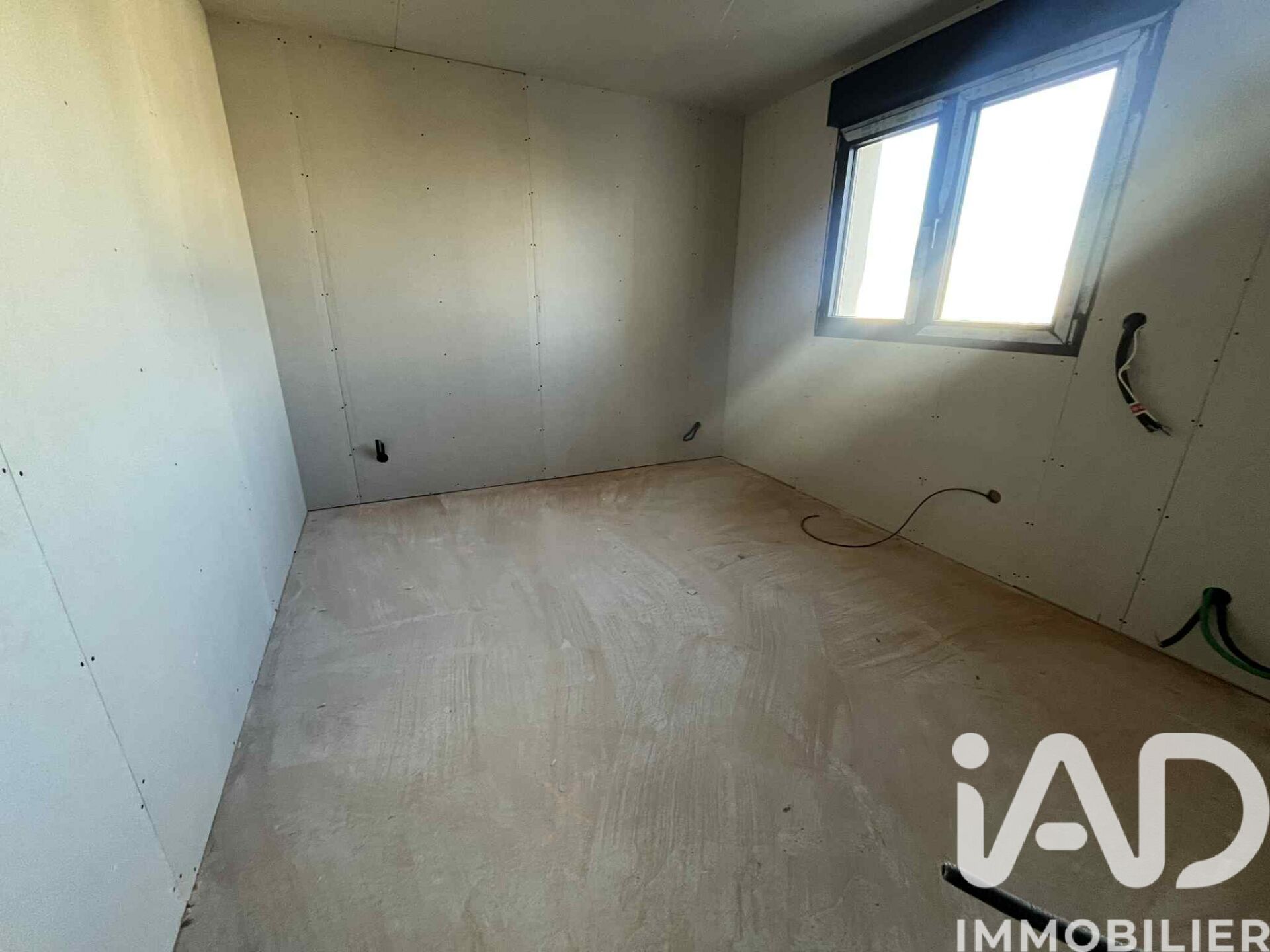 Vente Maison/villa 4 pièces - Photo 2