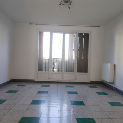 Appartement 3 pièces 666 €