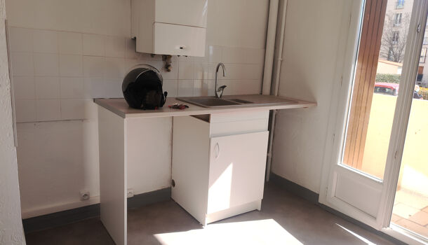 Appartement 3 pièces  à louer Aubagne 13400